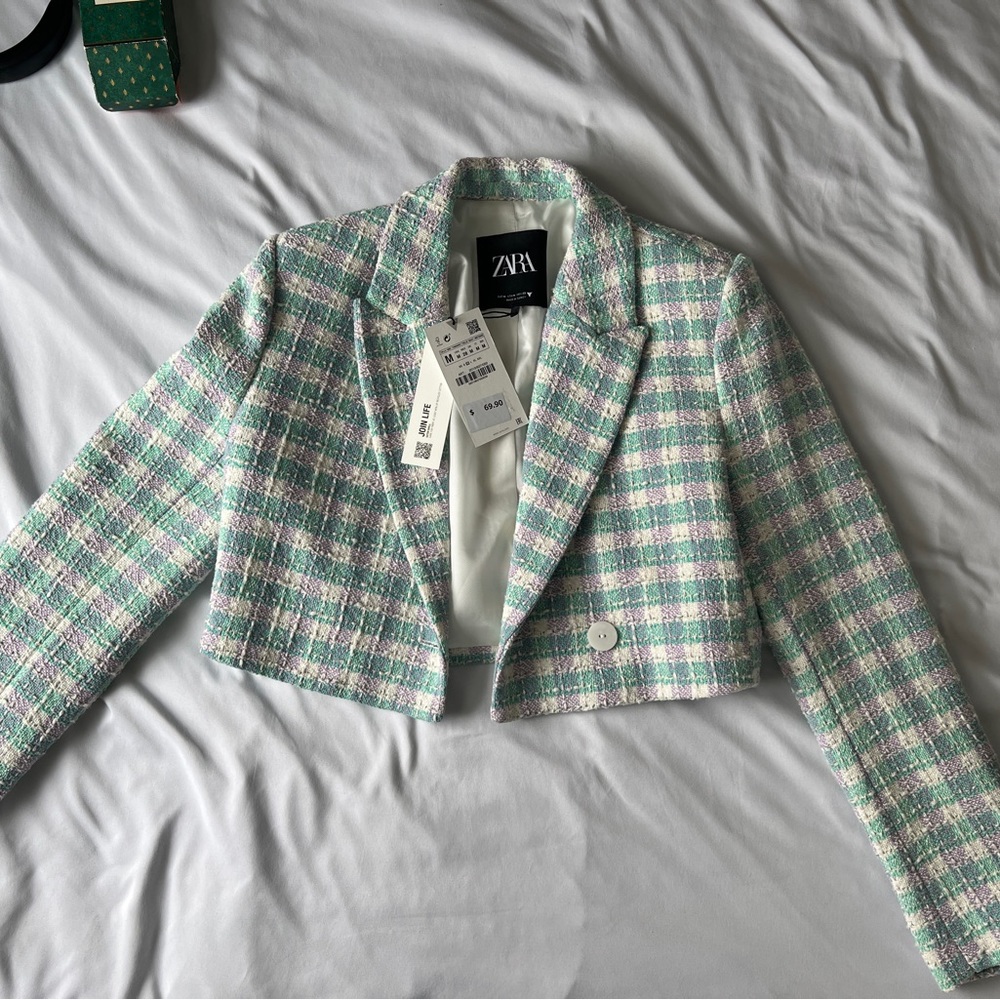 NEW ZARA CROP BLAZER TEXTURE (M)